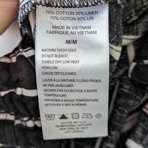 Jachs Girlfriend Black and White Striped Women's Shorts #21 - Picture 7 of 7